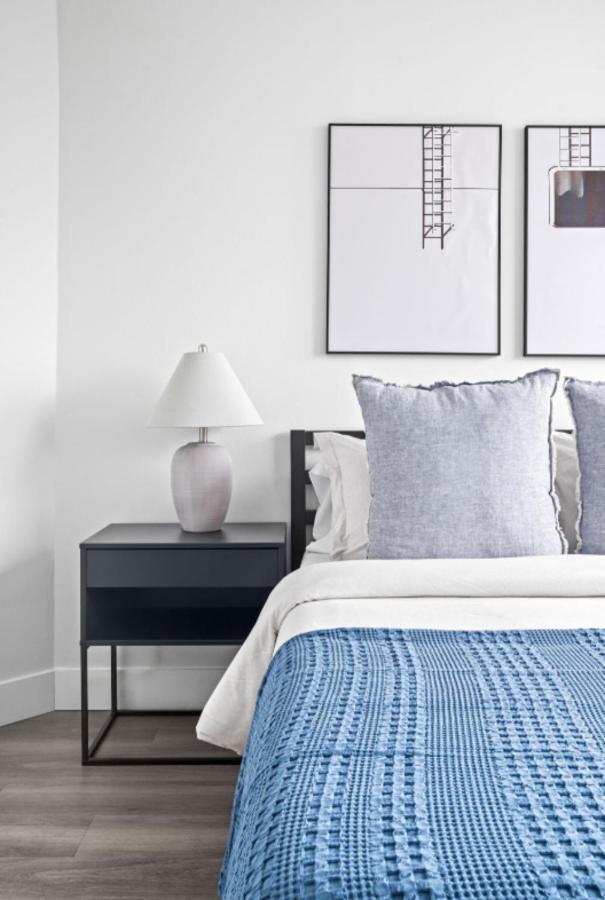 Manhattan Luxury 9 *