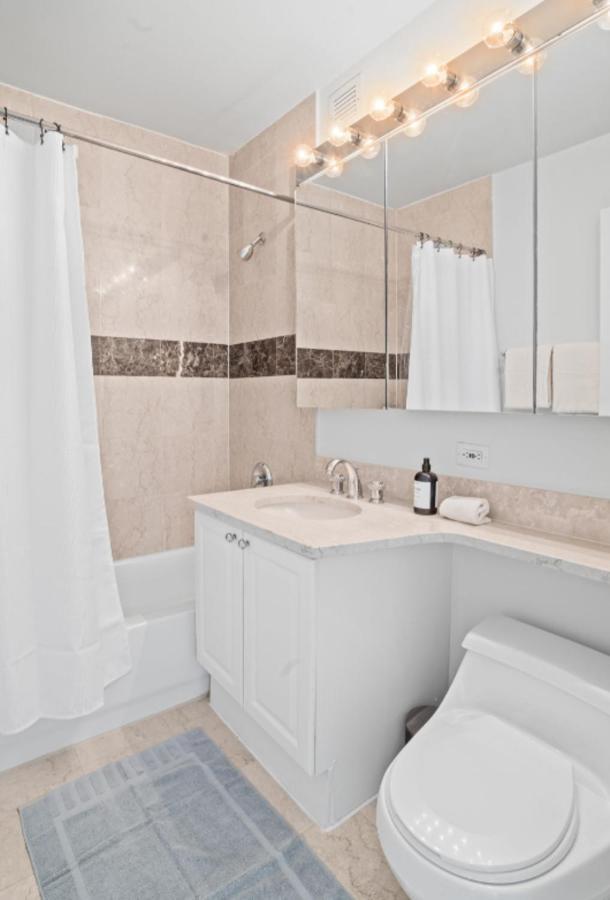 Manhattan Luxury 9 Apartment